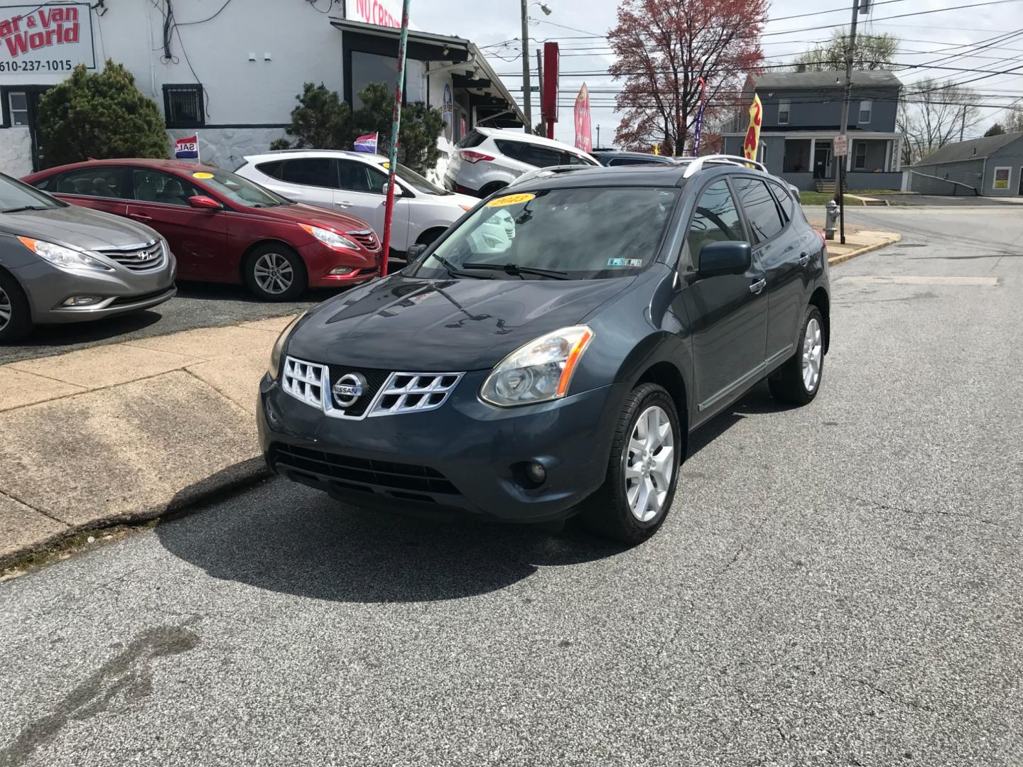 2013 Blue /Gray Nissan Rogue S (JN8AS5MV0DW) with an 2.5 V4 engine, Automatic transmission, located at 577 Chester Pike, Prospect Park, PA, 19076, (610) 237-1015, 39.886154, -75.302338 - Photo#2